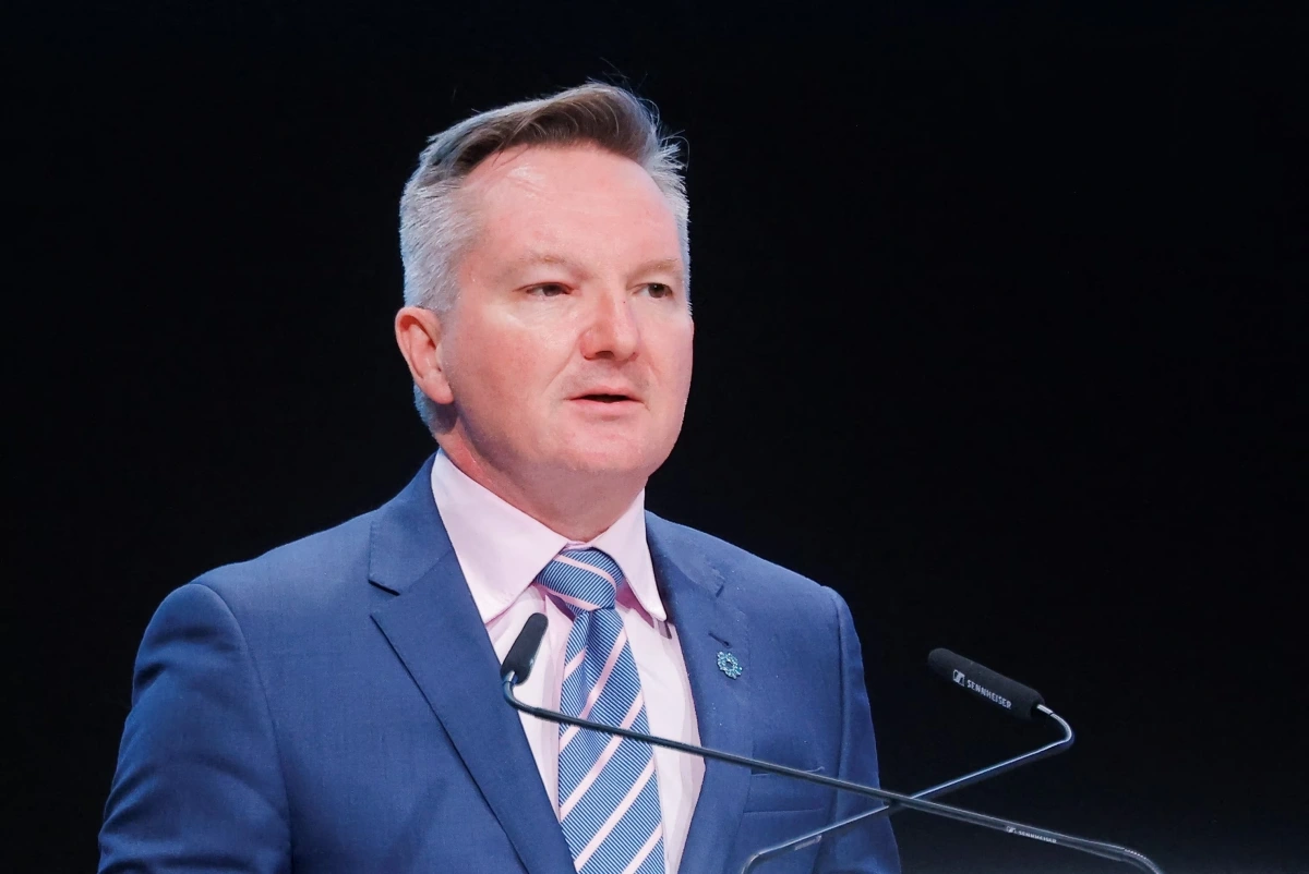 Bộ trưởng Biến đổi khí hậu của Australia Chris Bowen. (Ảnh: Reuters)