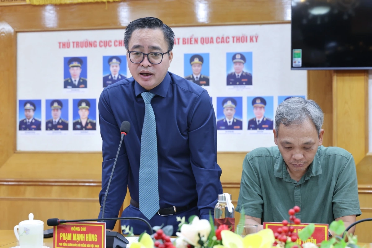 Ông Phạm Mạnh Hùng - Phó Tổng Giám đốc Đài Tiếng nói Việt Nam phát biểu.