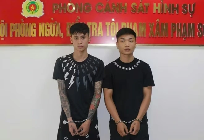 Hai đối tượng tại cơ quan Công an
