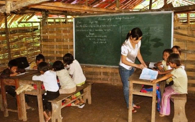 Nếu dồn hết về một điểm trường tập trung mà không tính phương án hỗ trợ đi lại, bán trú, thì việc sắp xếp sẽ phản tác dụng
