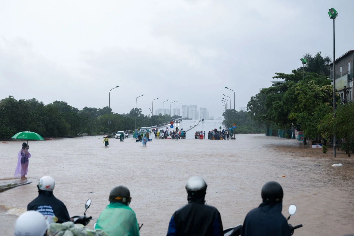 Hà Nội có lượng mưa lớn gây nguy cơ ngập úng
