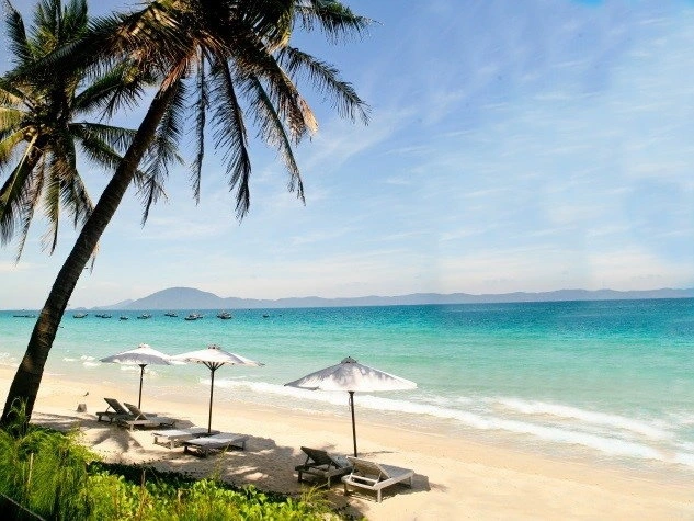 Doc Let beach (Photo: Khanh Linh/tuoitre.vn)