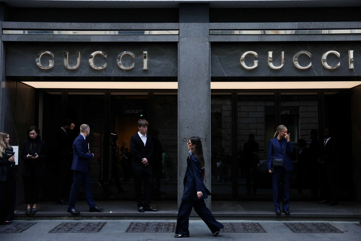 Công ty Kering - chủ sở hữu thương hiệu thời trang Gucci đã đồng ý bán mảng kinh doanh mỹ phẩm cho hãng mỹ phẩm L'Oreal của Pháp. (Ảnh: Reuters)
