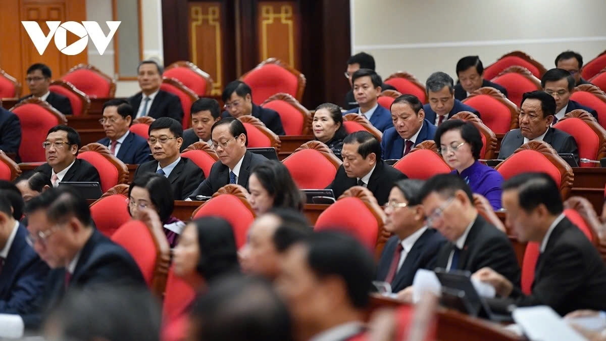 Các đại biểu dự Hội nghị Trung ương 13 khóa XIII.