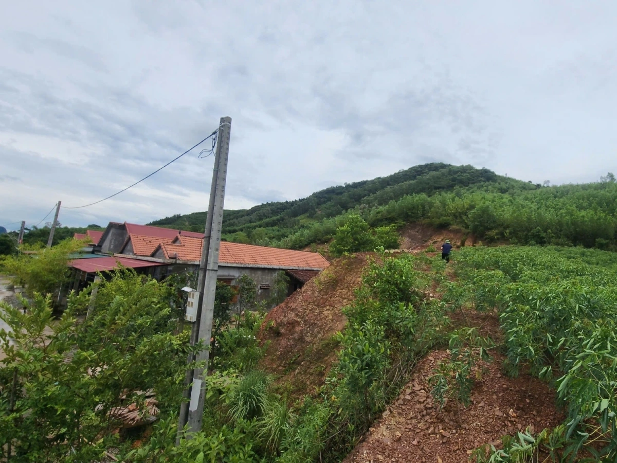 Tỉnh Quảng Trị công bố tình huống khẩn cấp về thiên tai đối với thực trạng sạt lở đất nghiêm trọng