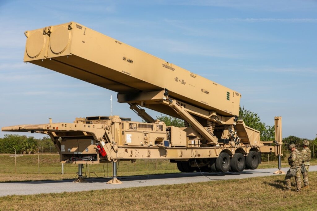 Hệ thống tên lửa siêu thanh Dark Eagle của Mỹ. Ảnh: Military.com