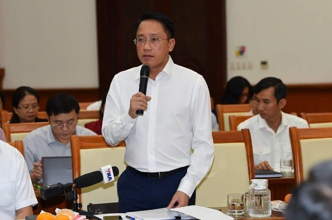 Phó Cục trưởng Cục Thuế Mai Sơn cho biết, ngành thuế kiên trì tinh thần đồng hành, hỗ trợ hộ kinh doanh, tháo gỡ khó khăn, tạo sự công bằng và minh bạch trong hoạt động sản xuất kinh doanh.