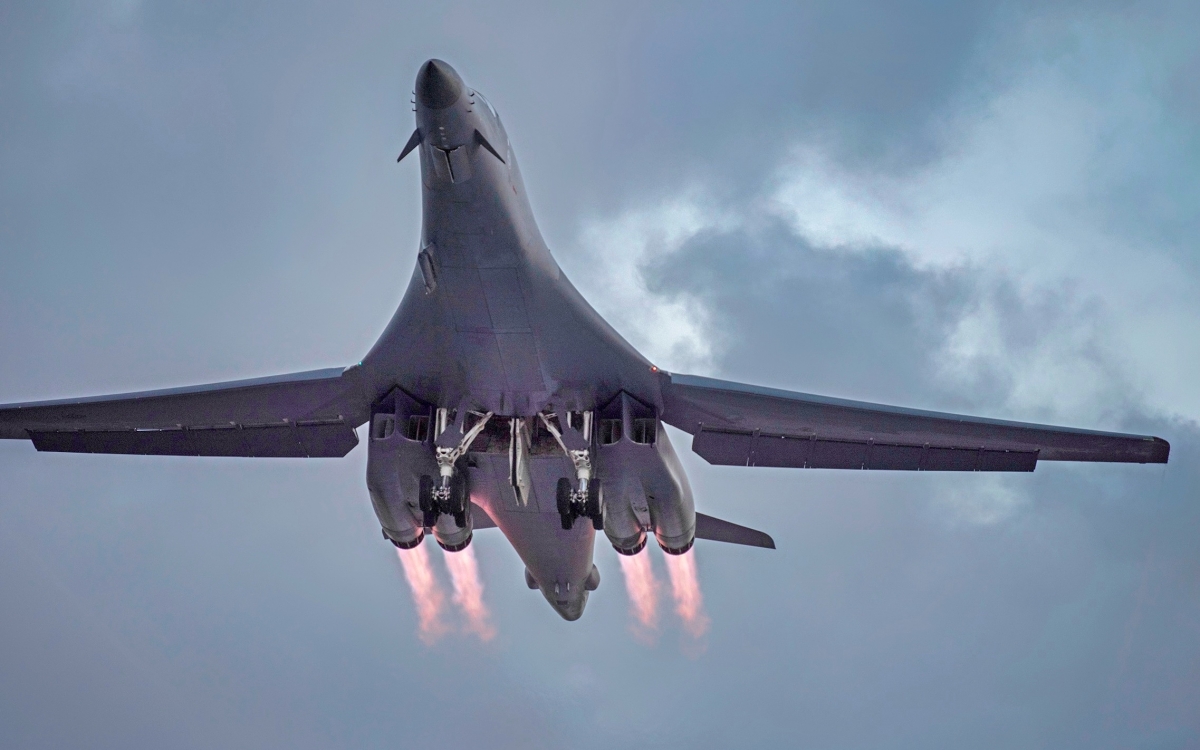 Máy bay ném bom B-1B Lancer của không quân Mỹ. Ảnh: Creative commons.