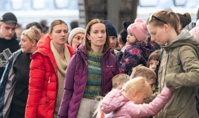 Người tị nạn Ukraine (Ảnh minh họa - euromaidanpress.com)