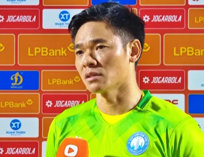 Nguyên Mạnh hứa cùng đồng đội giúp Nam Định sớm trở lại quỹ đạo chiến thắng.