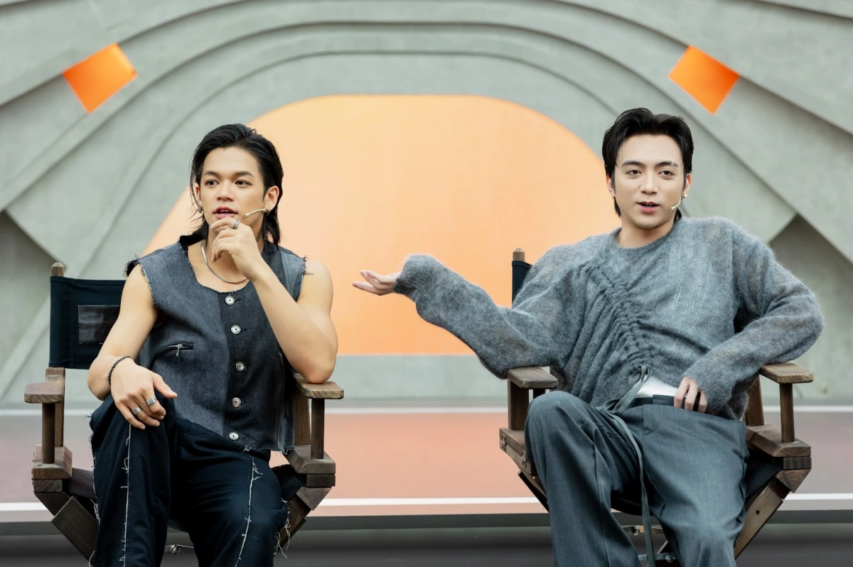2 NSX Toàn năng (S)TRONG Trọng Hiếu (trái) và SOOBIN