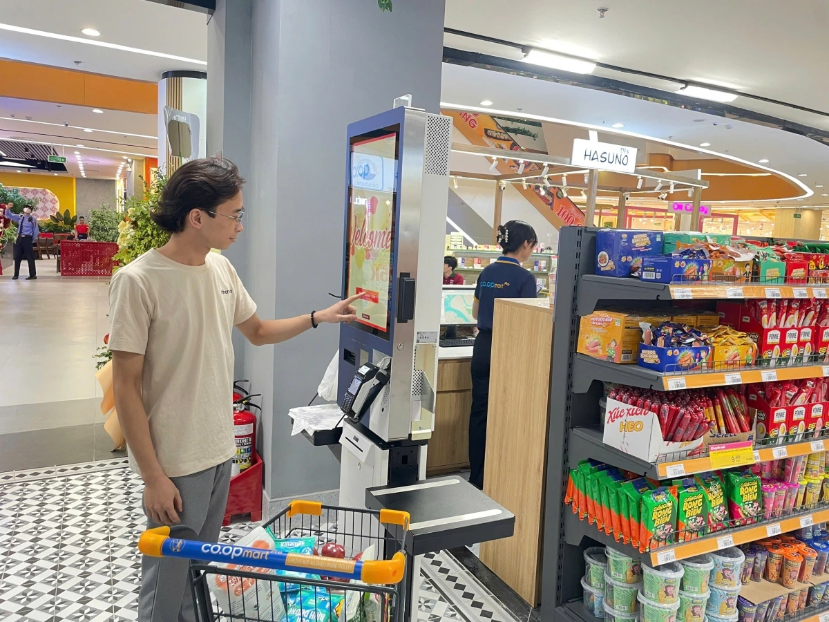 Saigon Co.op từng bước chuyển đổi xanh và số, mang lại trải nghiệm tiện lợi, hiện đại cho người tiêu dùng