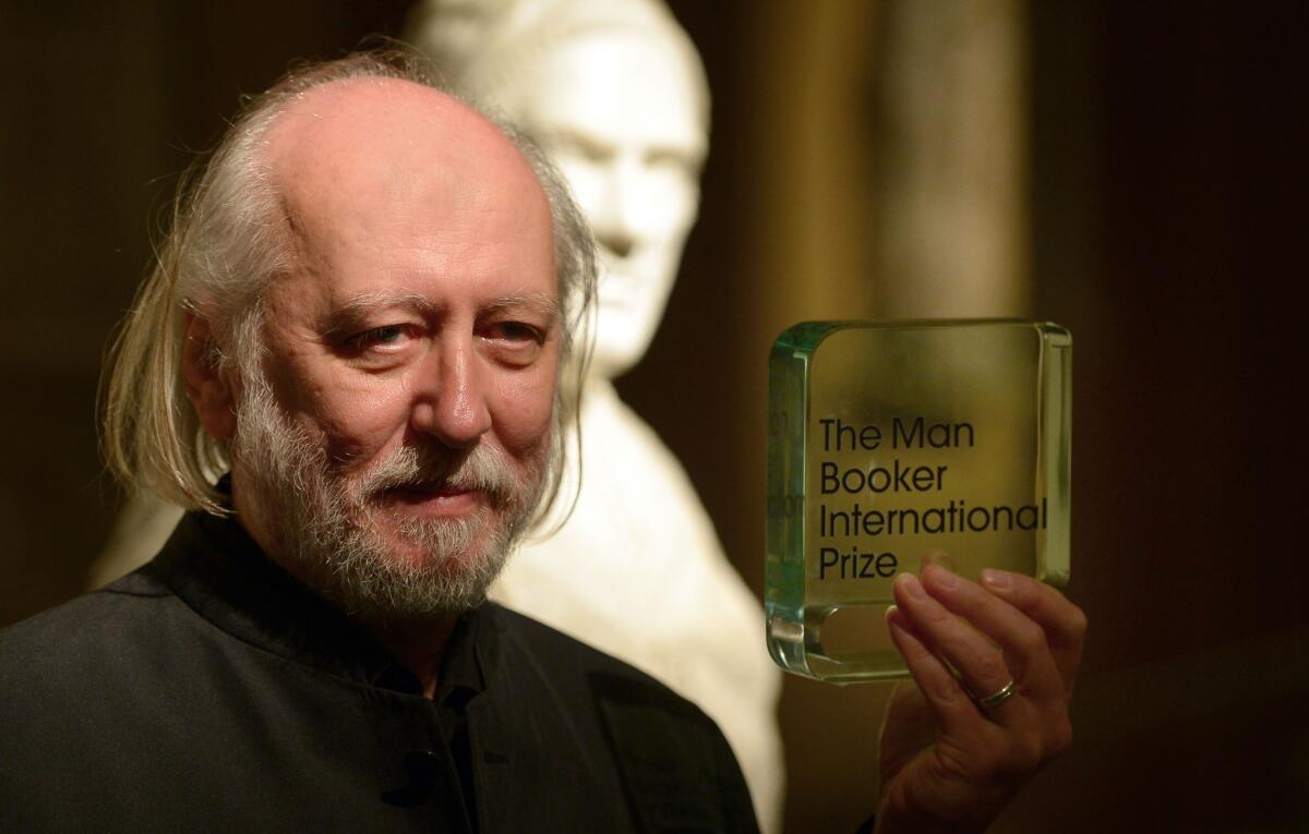 Nhà văn László Krasznahorkai nhận Giải Man Booker Quốc tế 2015. Ảnh: Getty