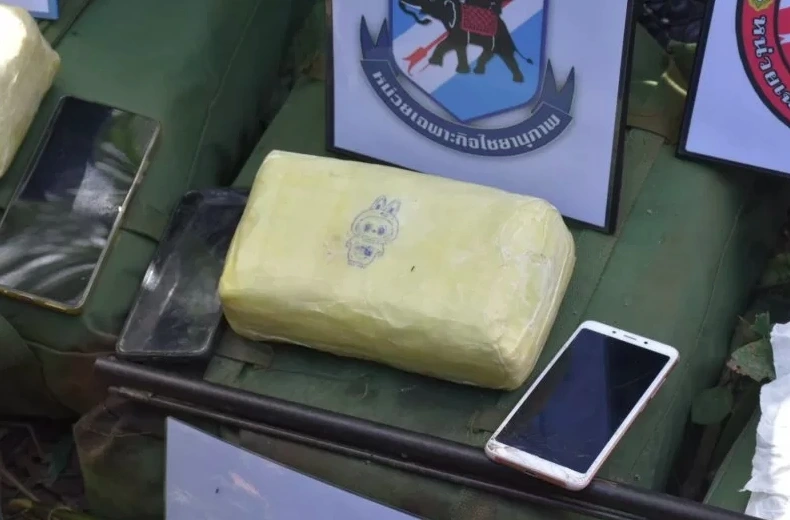 Quân đội Thái Lan thu giữ gói ma túy in hình nhân vật hoạt hình Labubu: Ảnh: Lực lượng đặc nhiệm Pha Muang