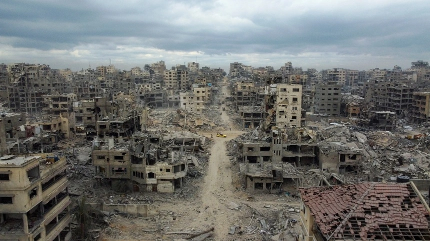 Thành phố Gaza hoang tàn sau xung đột giữa Israel và lực lượng Hamas. Ảnh: Reuters