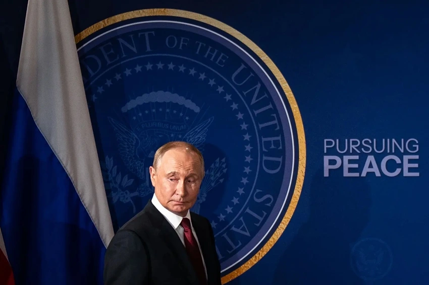 Tổng thống Nga Vladimir Putin tham dự hội nghị thượng đỉnh tại Alaska, Mỹ. Ảnh: Getty
