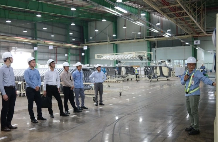 Chuyên gia TMV hỗ trợ các nhà cung cấp thuần Việt. 