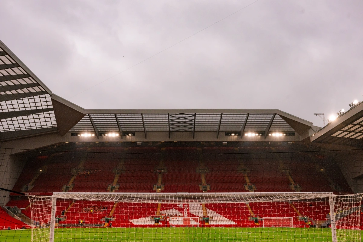 Sân Anfield sẵn sàng cho trận đấu. (Ảnh: LFC). 