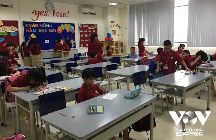 Trường tư, với những ưu điểm về giáo dục khác biệt tạo nên môi trường học tập thoải mái, tự tin hơn cho trẻ