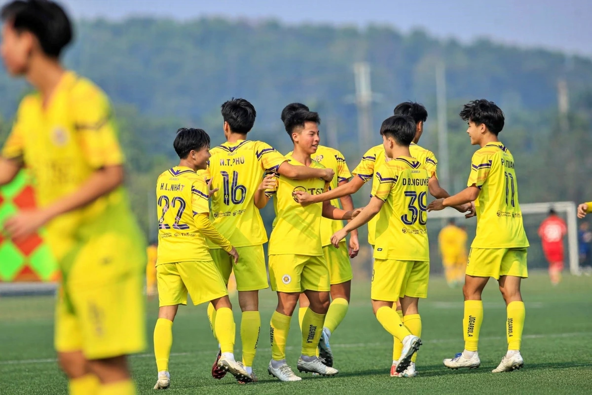 U17 Hà Nội hòa tiếc nuối trước U17 KAA Gent. (Ảnh: Bóng đá trẻ Việt Nam)