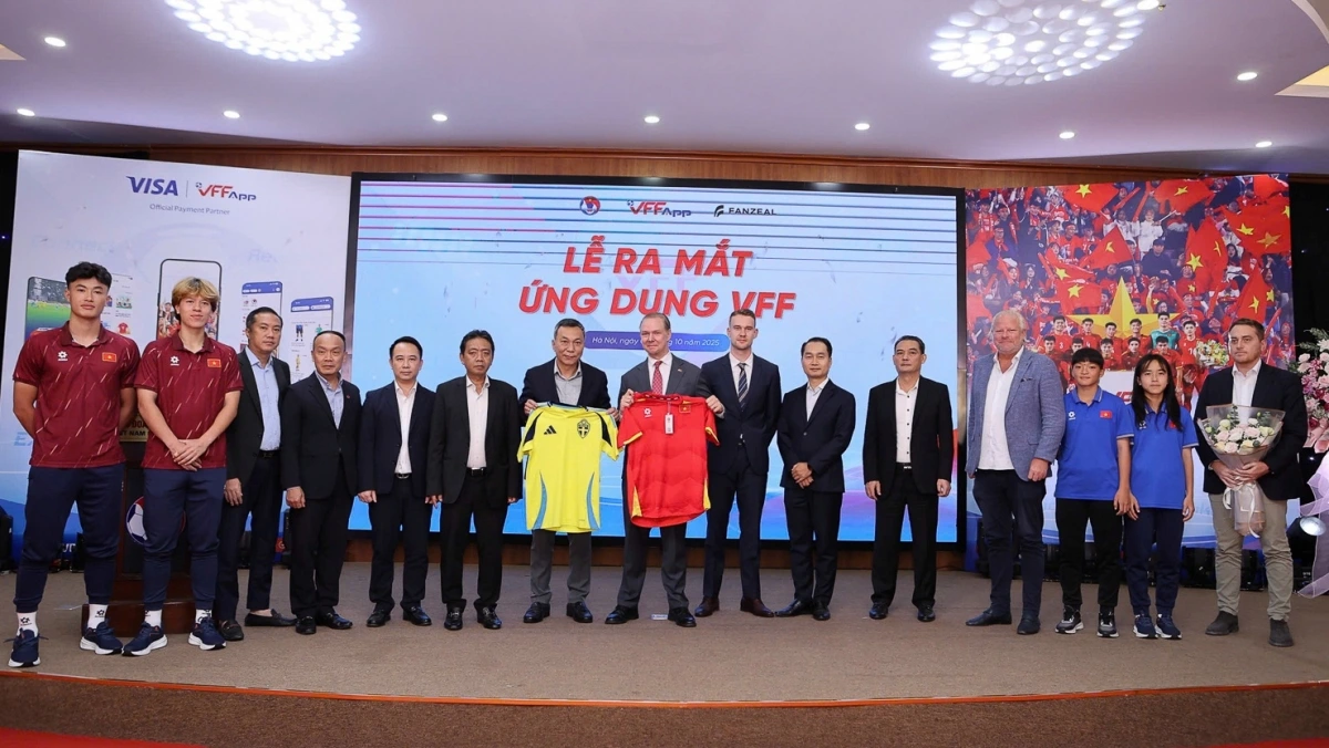 Lễ ra mắt Ứng dụng VFF: Cầu nối công nghệ đặc sắc giữa các Đội tuyển quốc gia và người hâm mộ. (Ảnh: VFF)