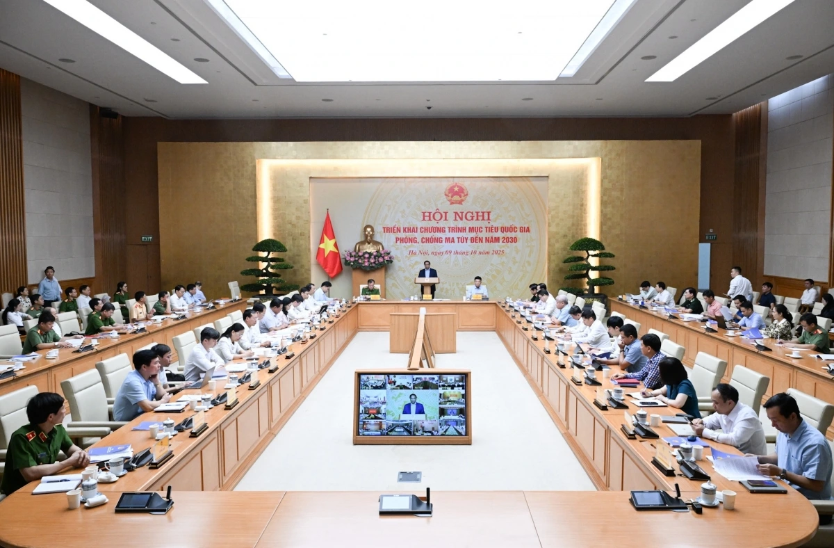 Toàn cảnh hội nghị.