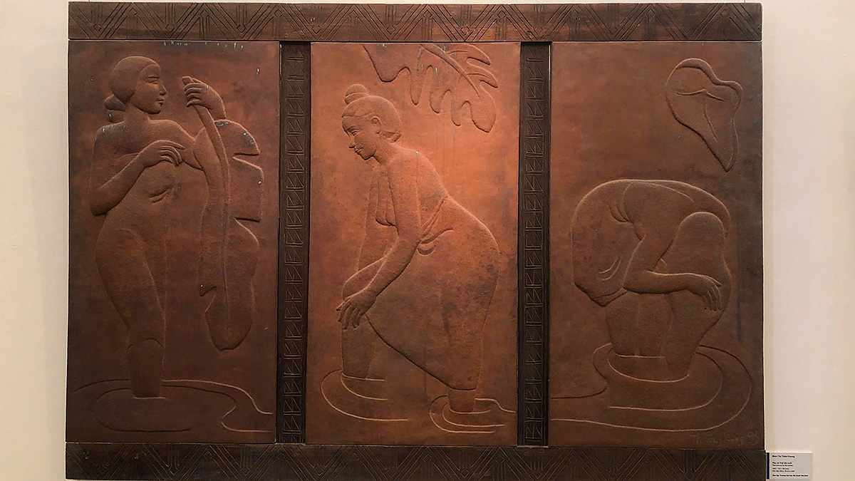 Tác phẩm trưng bày tại triển lãm.