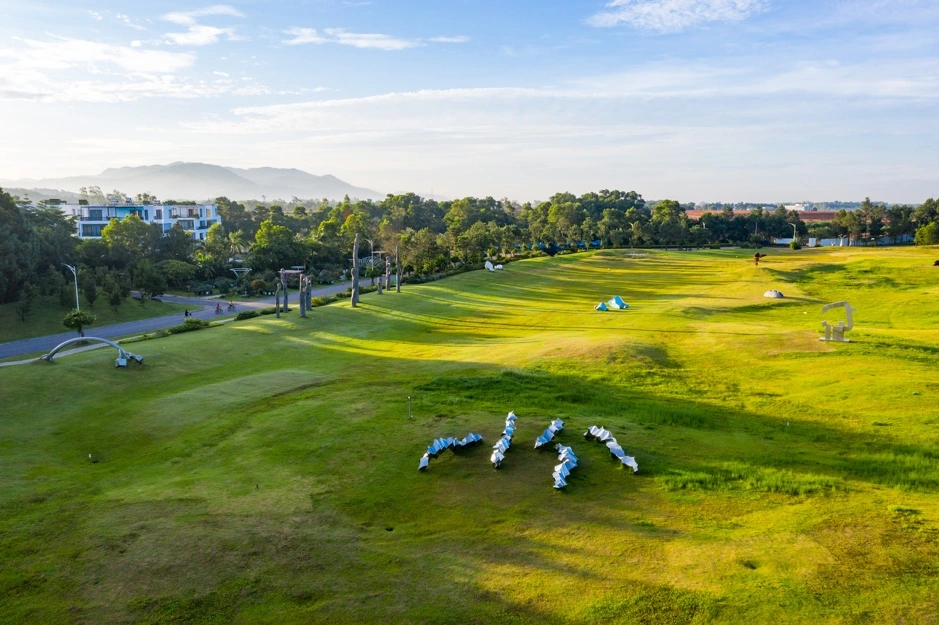 Flamingo Đại Lải là resort có không gian nghệ thuật bên hồ lớn nhất Việt Nam