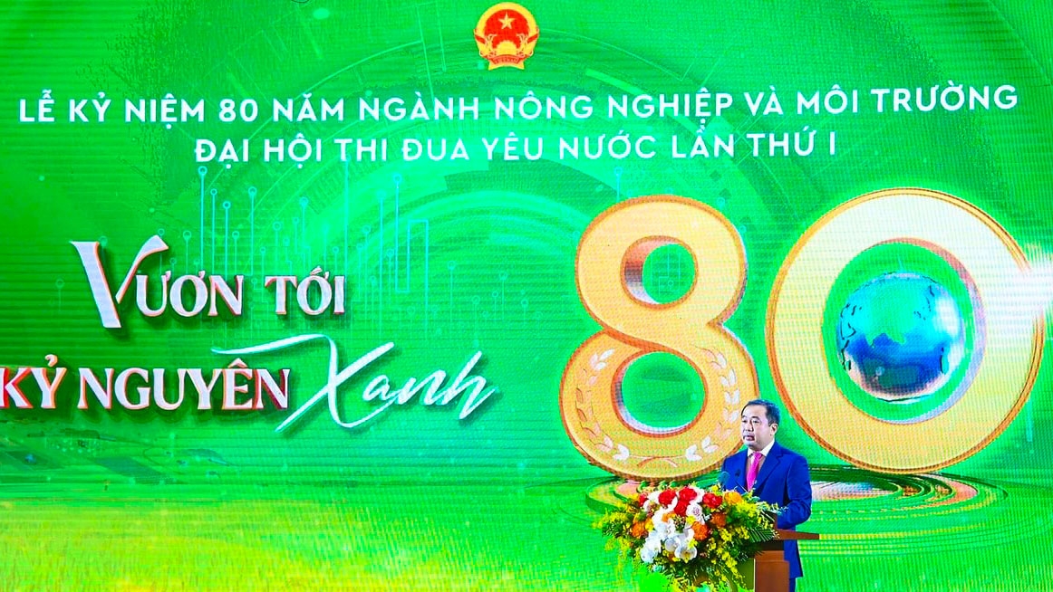 Bộ trưởng Bộ Nông nghiệp và Môi trường Trần Đức Thắng cho rằng, từ “tay cày, tay súng” trong những năm kháng chiến đến nền kinh tế xanh thời hội nhập, ngành Nông nghiệp và Môi trường đã đi qua 80 năm đầy thử thách và tự hào, trở thành trụ đỡ quan trọng của nền kinh tế và biểu tượng cho khát vọng phát triển bền vững của Việt Nam.