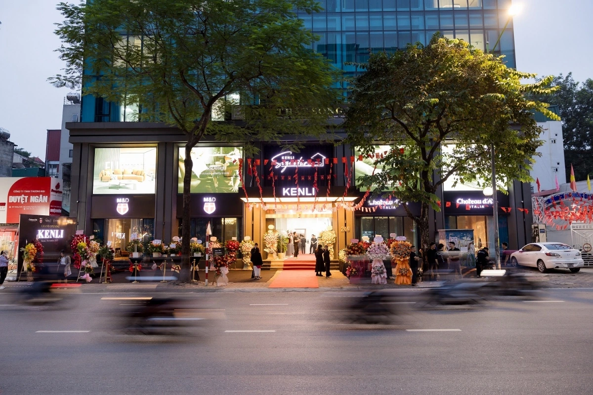 Kenli Flagship Showroom tại con phố Hoàng Quốc Việt