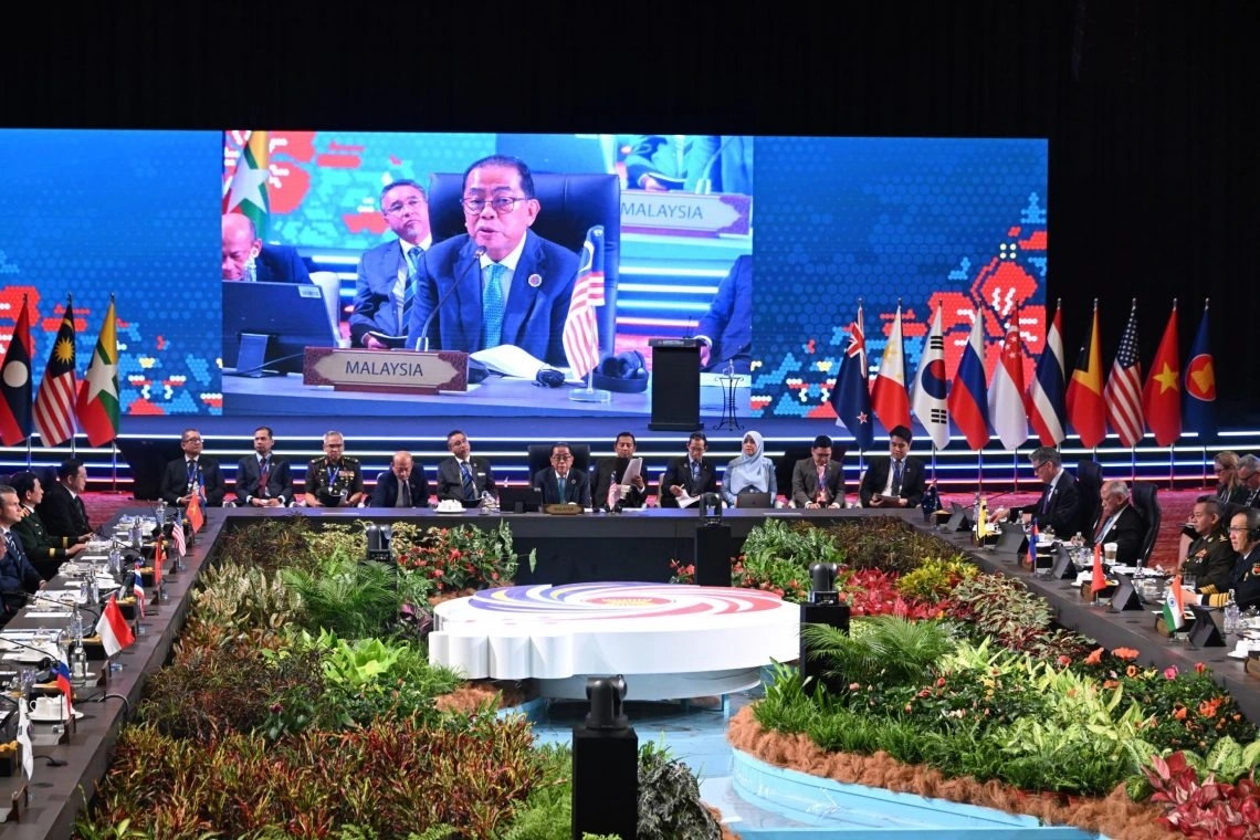Hội nghị Bộ trưởng Quốc phòng ASEAN mở rộng lần thứ 12 ngày 1/11 tại Malaysia. Ảnh: Hiệp hội ASEAN