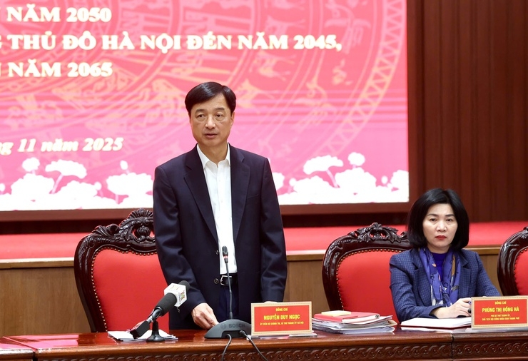 Bí thư Thành ủy Hà Nội Nguyễn Duy Ngọc phát biểu