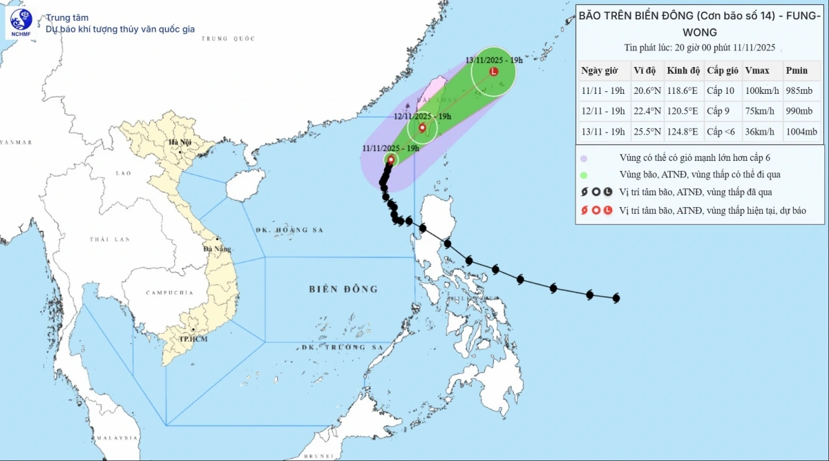 Hồi 19h ngày 11/11, vị trí tâm bão ở vào khoảng 20,6 độ Vĩ Bắc; 118,6 độ Kinh Đông, trên vùng biển phía Đông Bắc của khu vực Bắc Biển Đông.