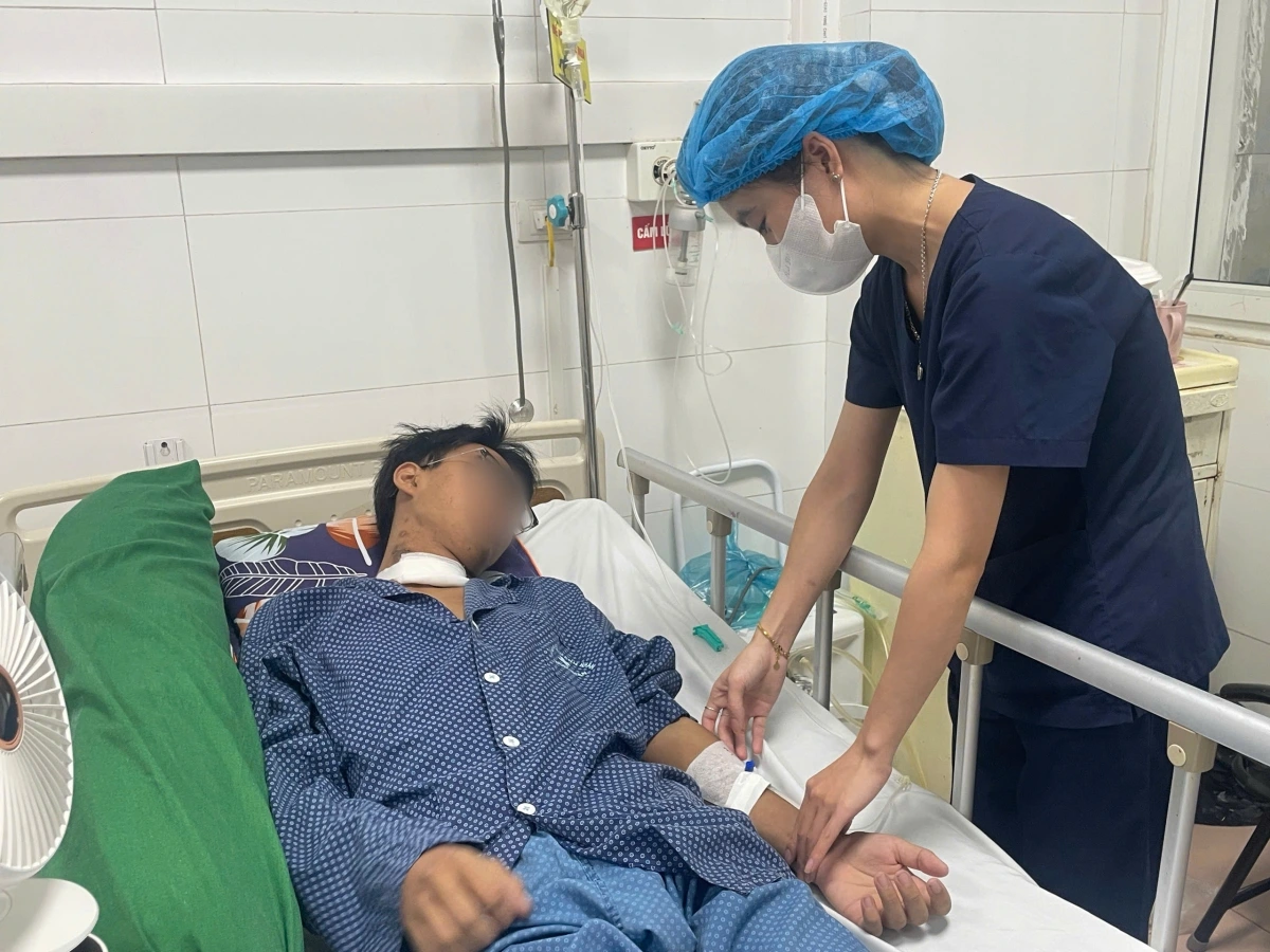 Ngừng tim 4 lần, chàng trai 19 tuổi được hồi sinh kỳ diệu sau đuối nước (Ảnh: BVCC)