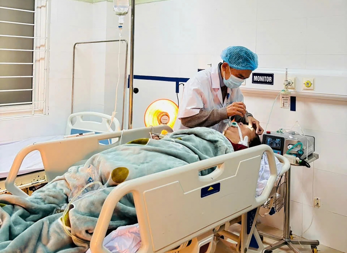 Bệnh nhân bị ngạt khí CO được cấp cứu kịp thời