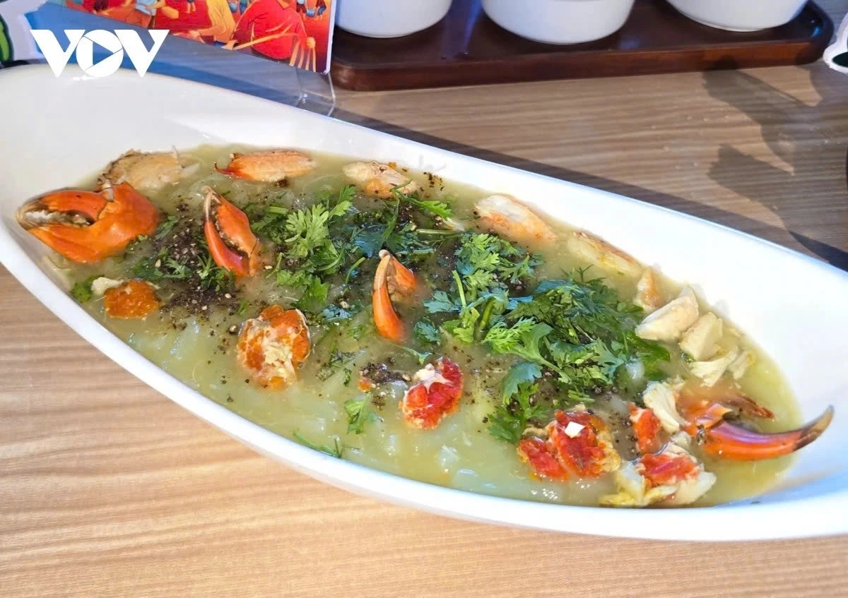 Visitors have chance to taste popular dishes such as crab soup,