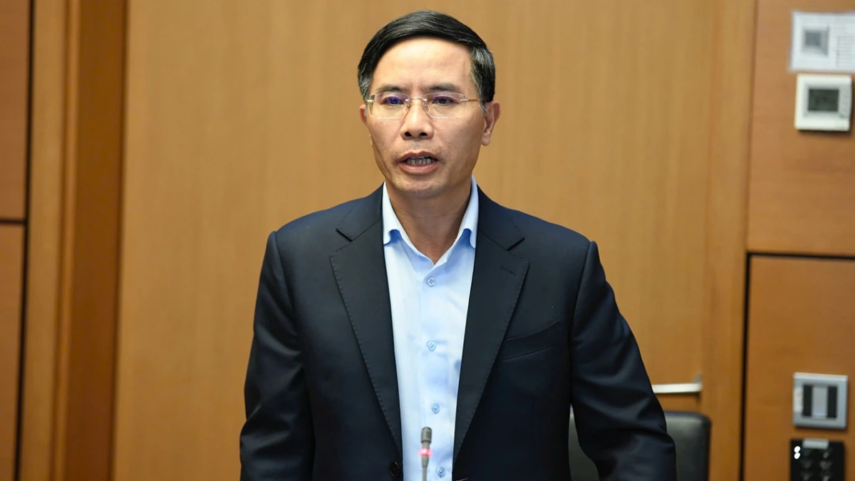 ​Đại biểu Phạm Đức Ấn (đoàn Đà Nẵng) 