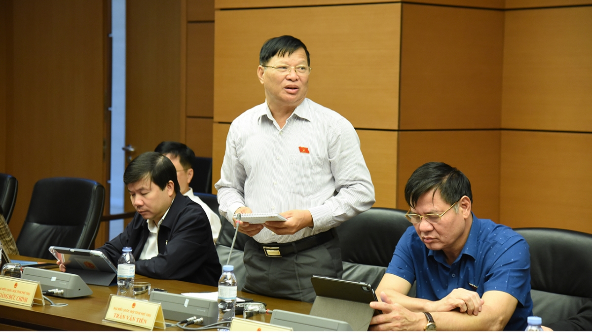 Đại biểu Trần Văn Tiến tỉnh Phú Thọ