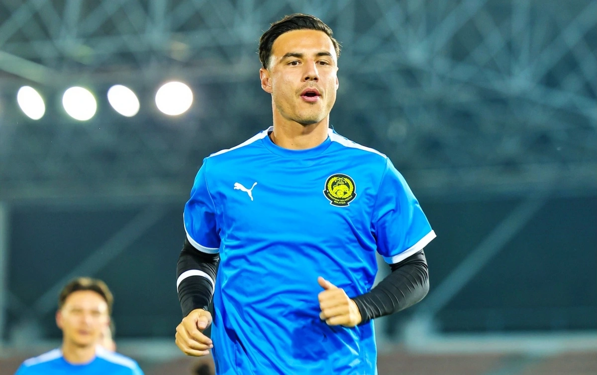 Dion Cools quyết tâm cùng ĐT Malaysia giành vé dự Asian Cup 2027 bất chấp lệnh trừng phạt từ FIFA. (Ảnh: FAM)