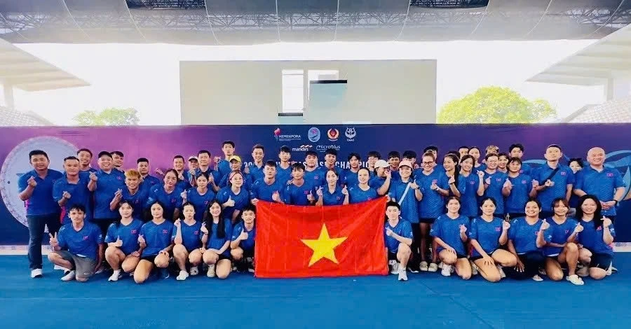 Vietnamese finswimmers bag 16 gold medals at Southeast Asia Championship Finswimming Indoor in Indonesia. (Image source of organisers)