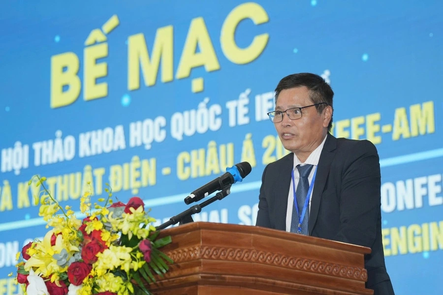 GS.TSKH Trần Quốc Tuấn chia sẻ tại Hội thảo