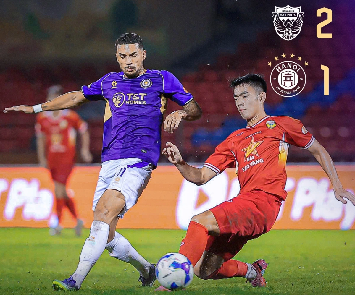 Hà Nội FC lần đầu tiên để thua Hà Tĩnh tại V-League.