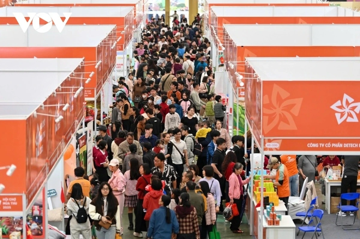 Hội chợ thu hút sự tham gia của đông đảo doanh nghiệp và khách tham quan