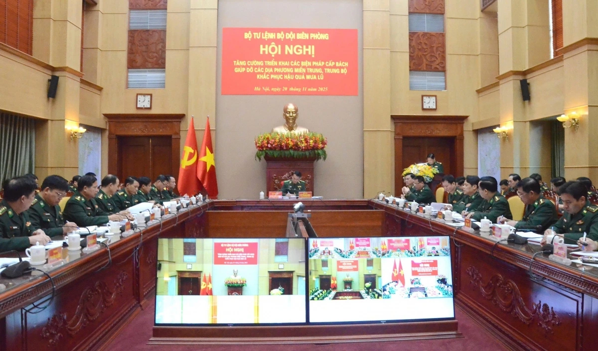 Hội nghị tăng cường triển khai các biện pháp cấp bách giúp đỡ các địa phương khắc phục hậu quả mưa lũ