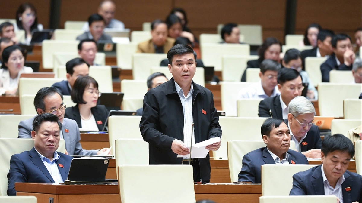 Đại biểu Hà Sỹ Huân (đoàn Thái Nguyên)