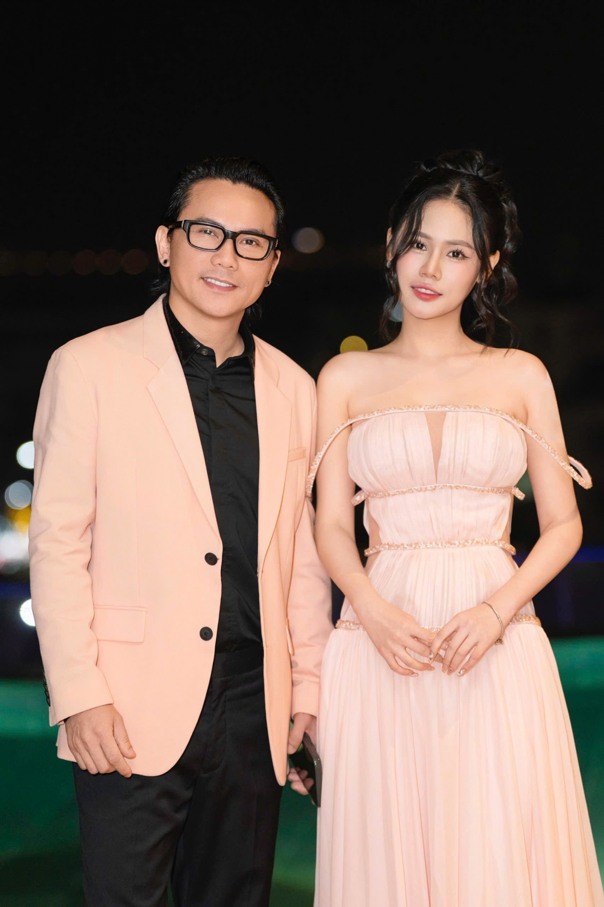 2 con gái của Mars Anh Tú theo nghiệp bố