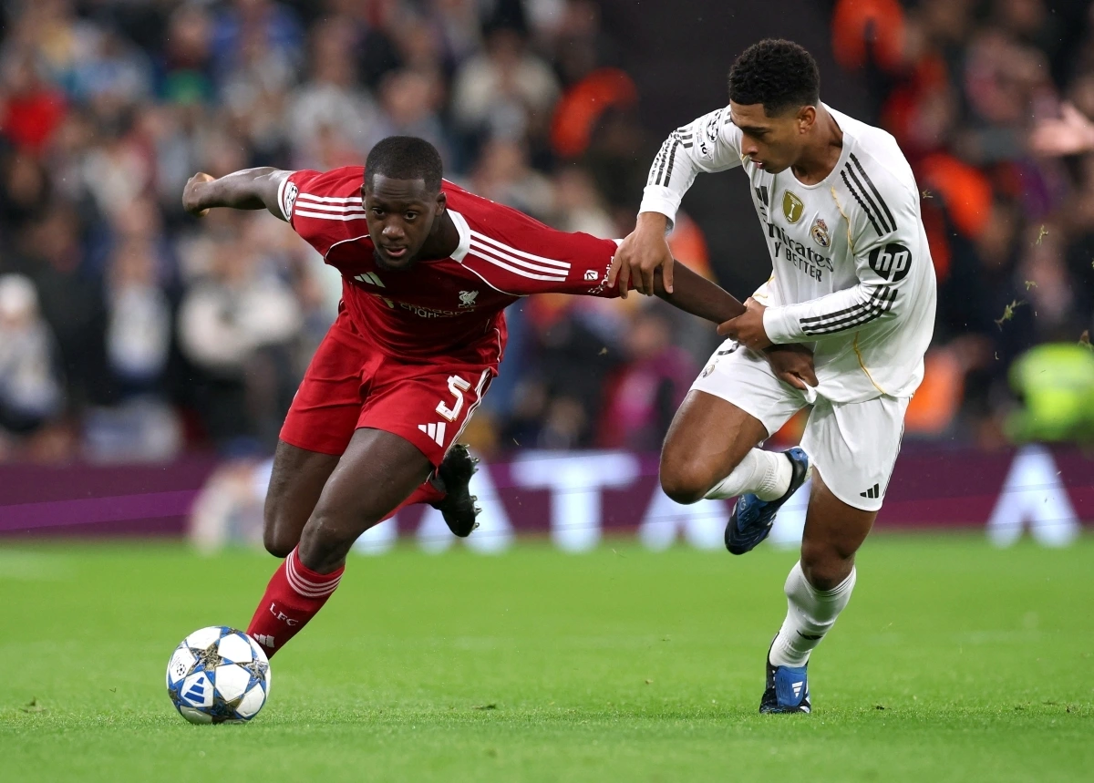 Liverpool có thế trận lấn lướt trước Real Madrid (Ảnh: Reuters).