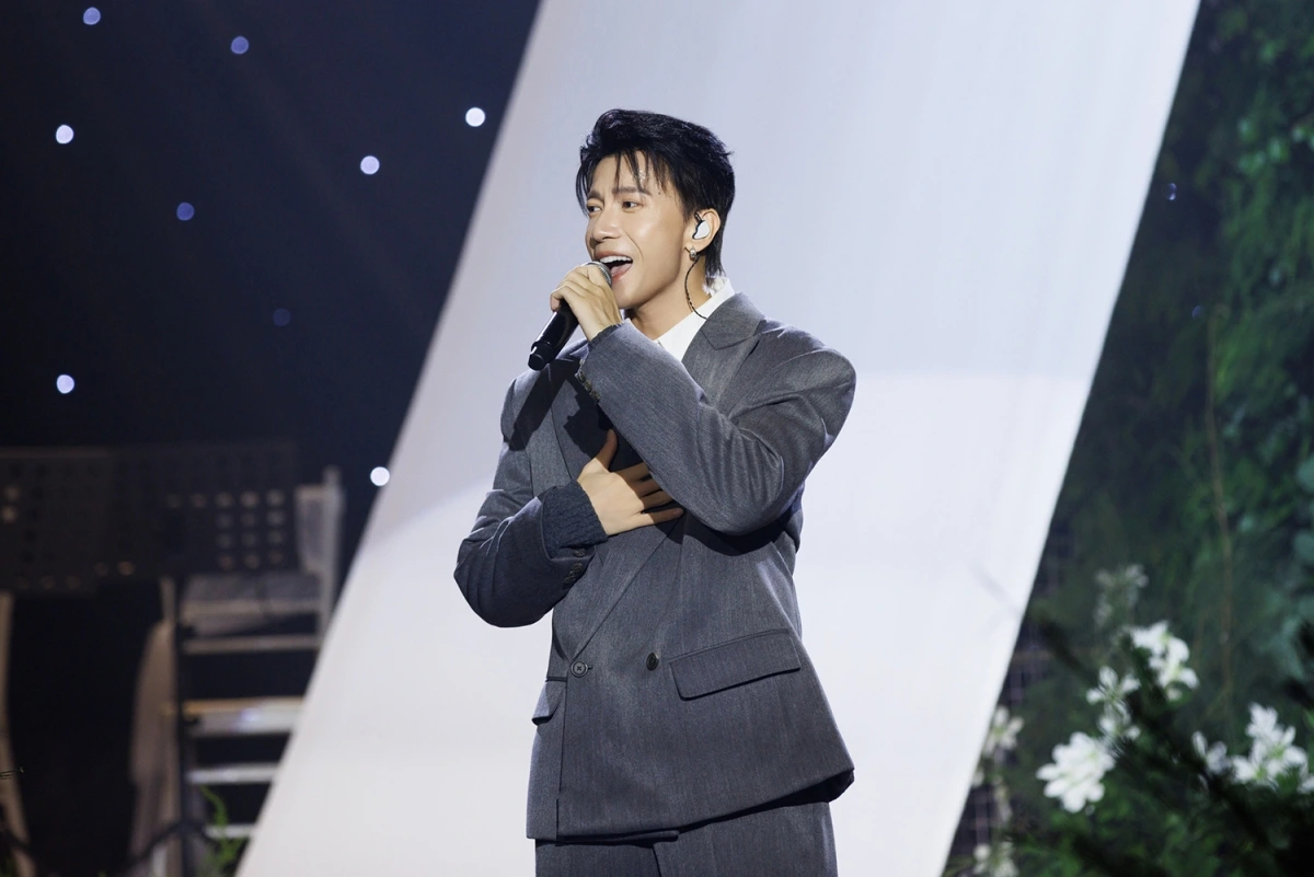 S.T Sơn Thạch từng xin phép bác sĩ cho rời viện 3 tiếng để kịp có mặt trong lễ cưới Quỳnh Châu