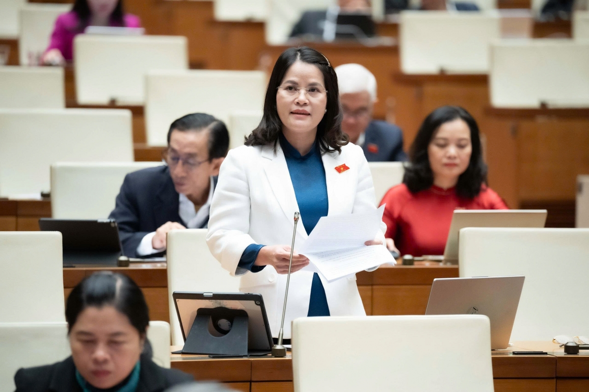 ĐBQH Nguyễn Hoàng Bảo Trân. Ảnh: Quốc hội 