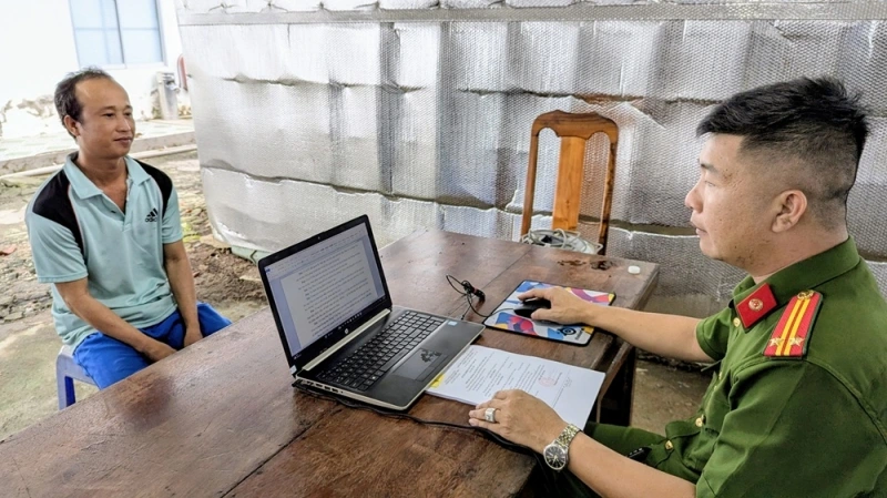 Cơ quan Công an làm việc với đối tượng Nguyễn Văn Phúc.